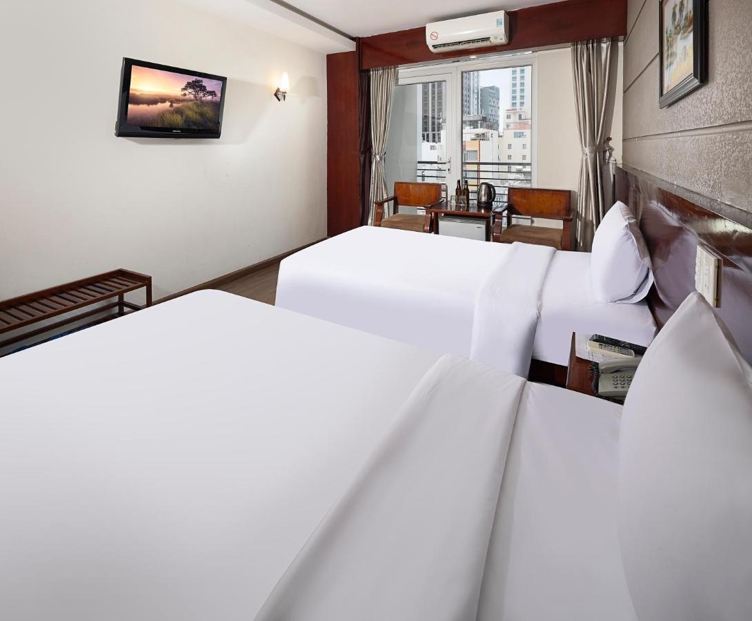 Centersea Hotel Нячанг Экстерьер фото